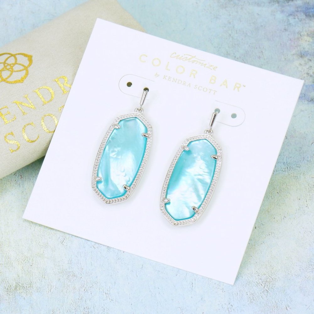 Kendra Scott Elle Aqua blue Illusion earrings Silver Tone - Picture 2 of 5